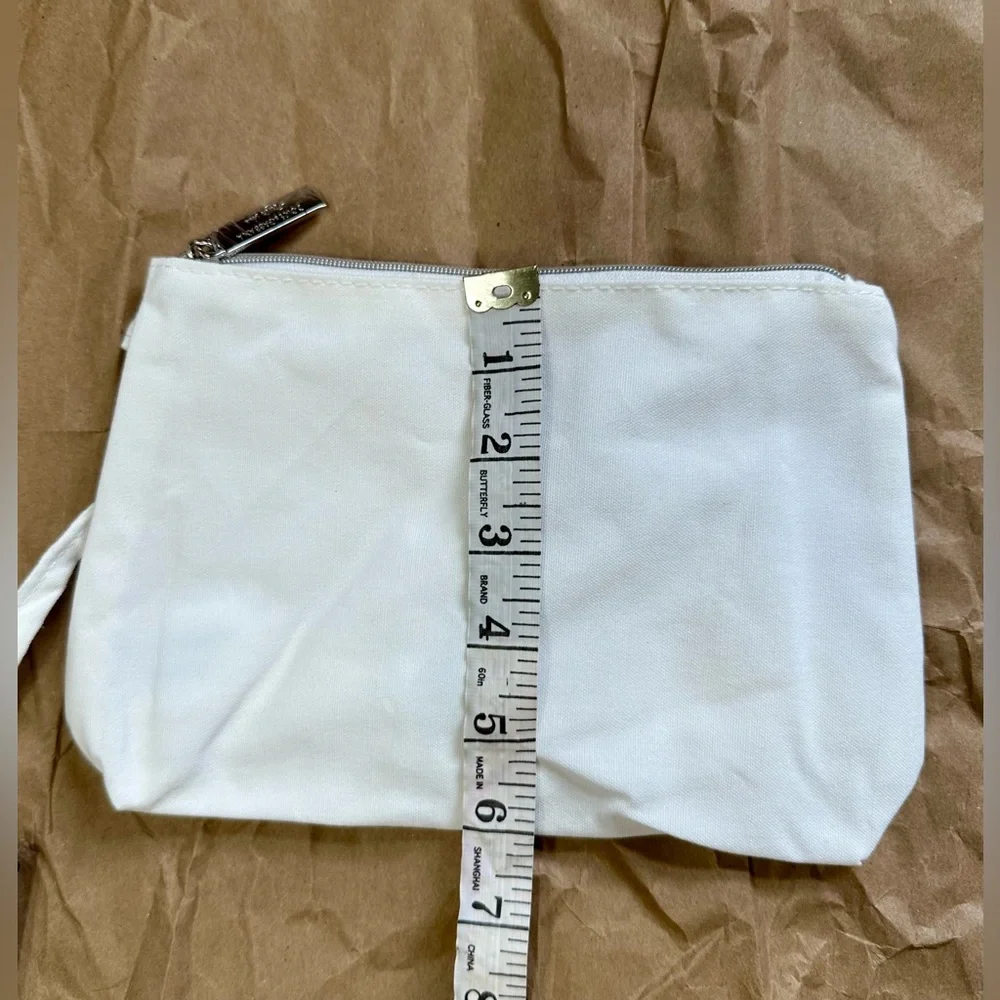 New Dolce & Gabbana Clear Tote with Blue Floral Trim and White Pouch - Picture 7 of 16